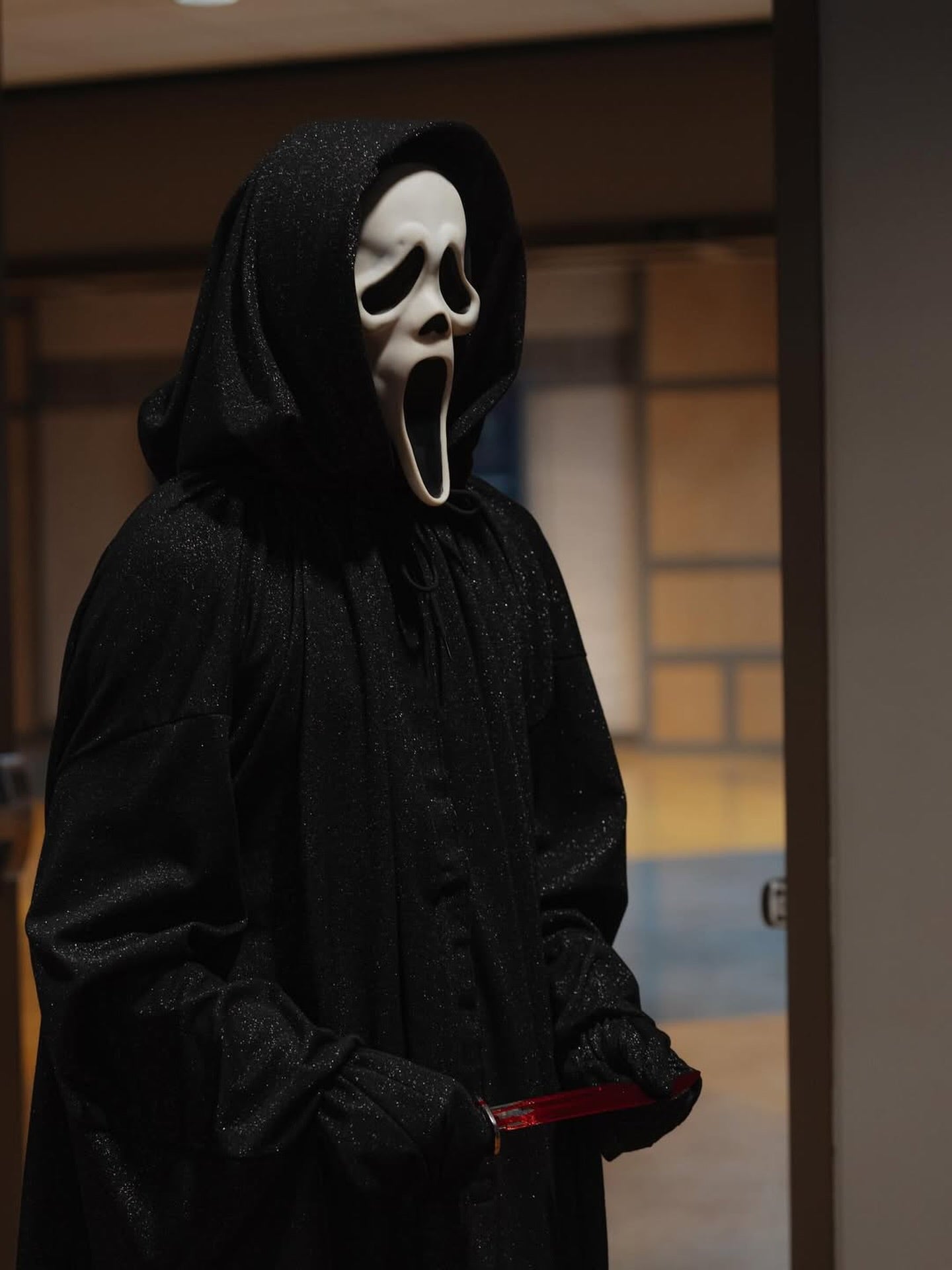 Ghostface Sparkle Scream Robe